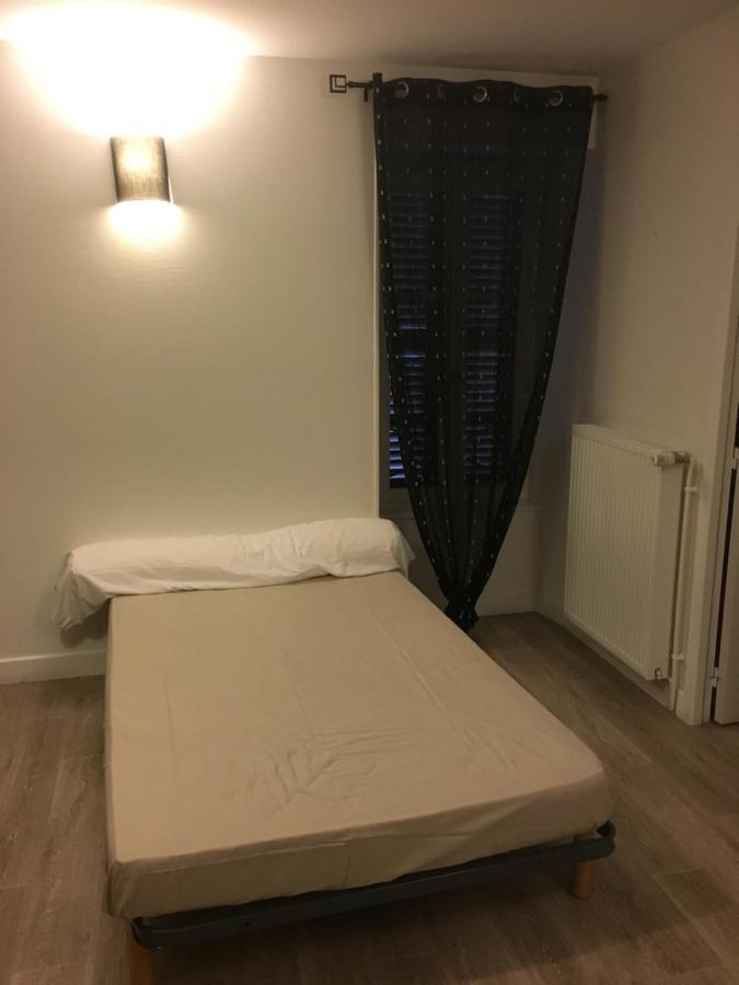 Chambres D'Hote Les Bredins Saint-Menoux ภายนอก รูปภาพ